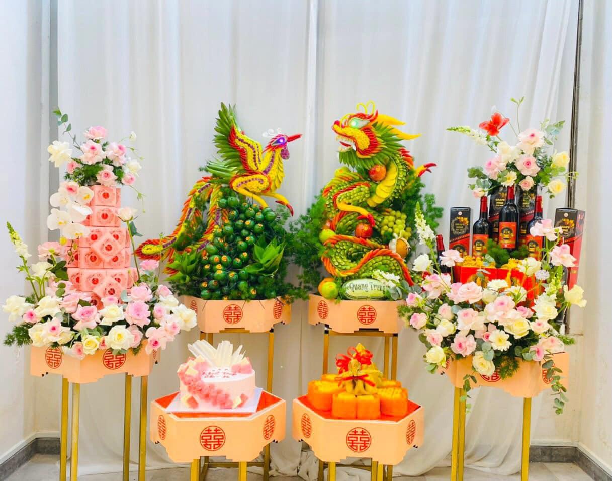 Mâm cưới hỏi gồm gì - Mâm trà, rượu và nến